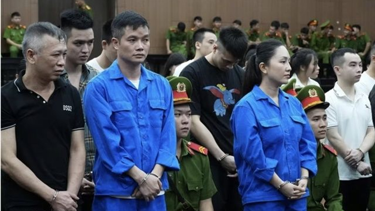 Vietnamese Karaoke Operator and Wife Sentenced to 24 Years for Running Drug Ring