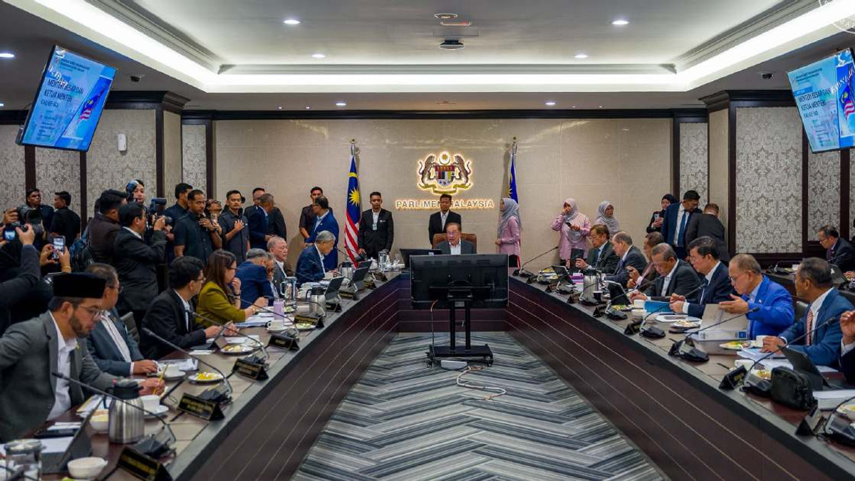 Economic resilience tops agenda as state leaders convene under PM's stewardship