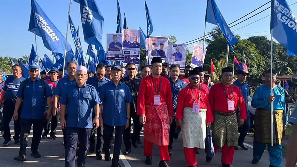 Muhyiddin Leads PN Show of Strength Behind Bukit Kepong Candidate