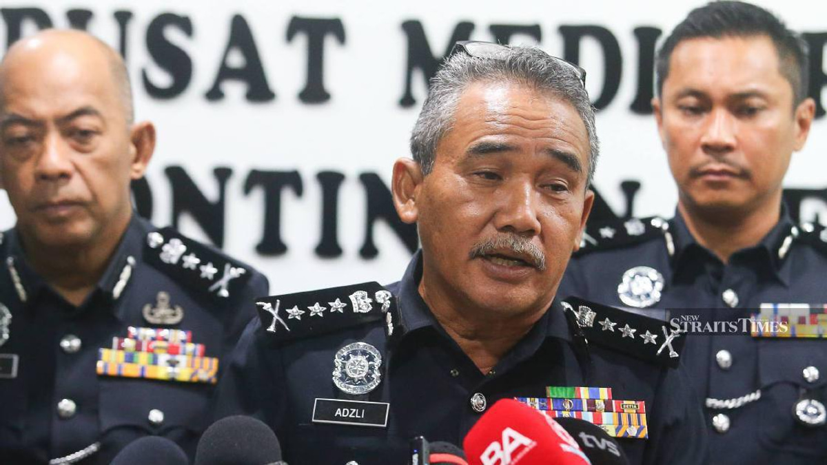 Three police officers arrested in Kedah over foreign tourist robberies