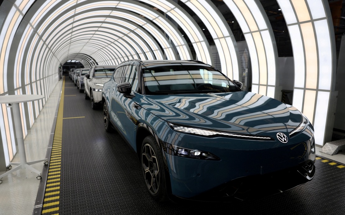EU Tariffs Reshape Global EV Supply Chain, Pushing Western Makers Back to European Plants