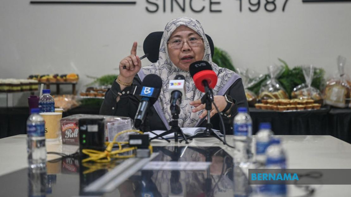 PKR Departures Driven by Position Disappointment, Says Fuziah