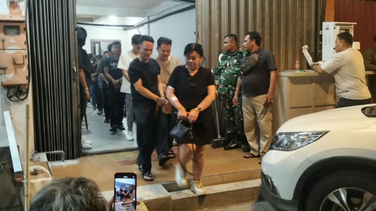 Indonesian police bust major Batam casino, arrest 197 including 10 foreigners and seize Rp7.79 billion