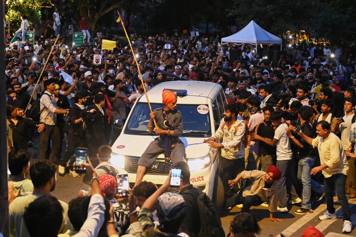 Modi Pledges Swift Justice for Exam Fraud as India Student Protests Intensify
