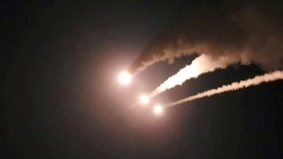 Iran Escalates Regional Tensions With Threats Against US Military Installations
