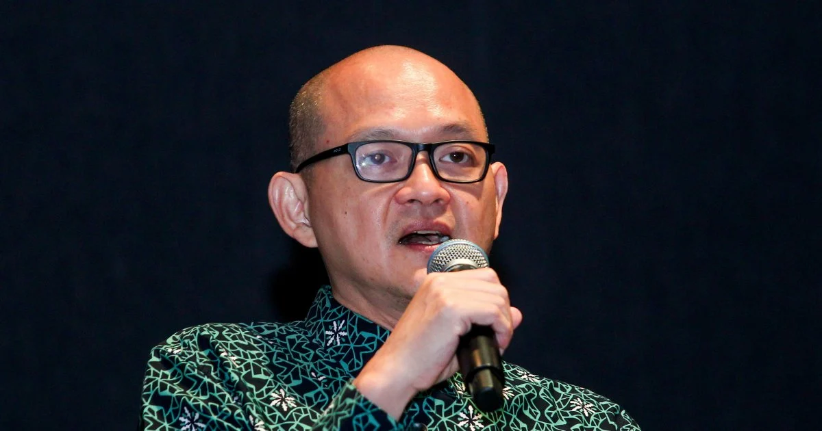 DAP Analyst Predicts Sweeping Barisan Nasional Victory in Johor Election