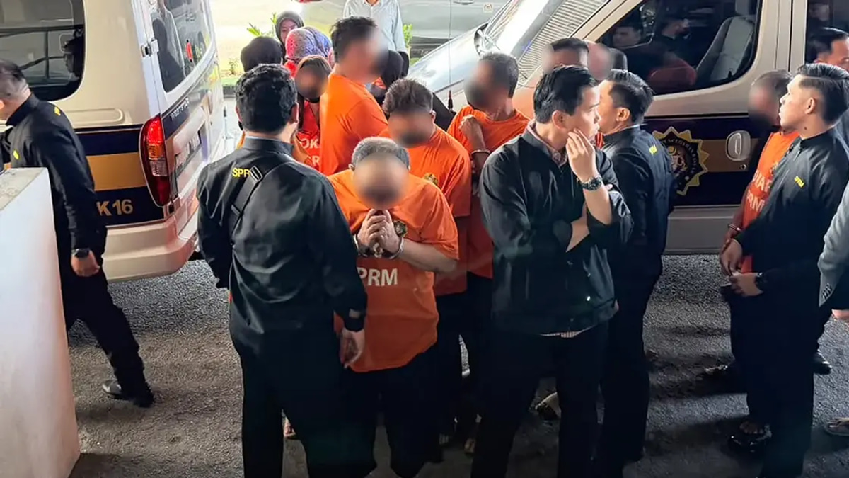 Government Agency Director Among 13 Arrested in RM2.5 Million Corruption Inquiry