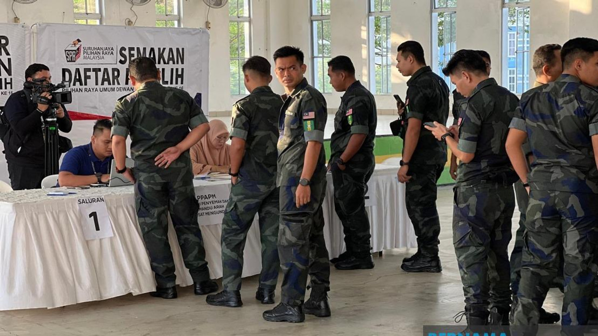 Johor Early Voting Opens for 24,751 Security Personnel Ahead of Saturday's State Election