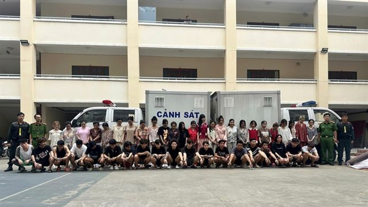 Ho Chi Minh City busts major drug-laced vape smuggling ring with 49 arrests