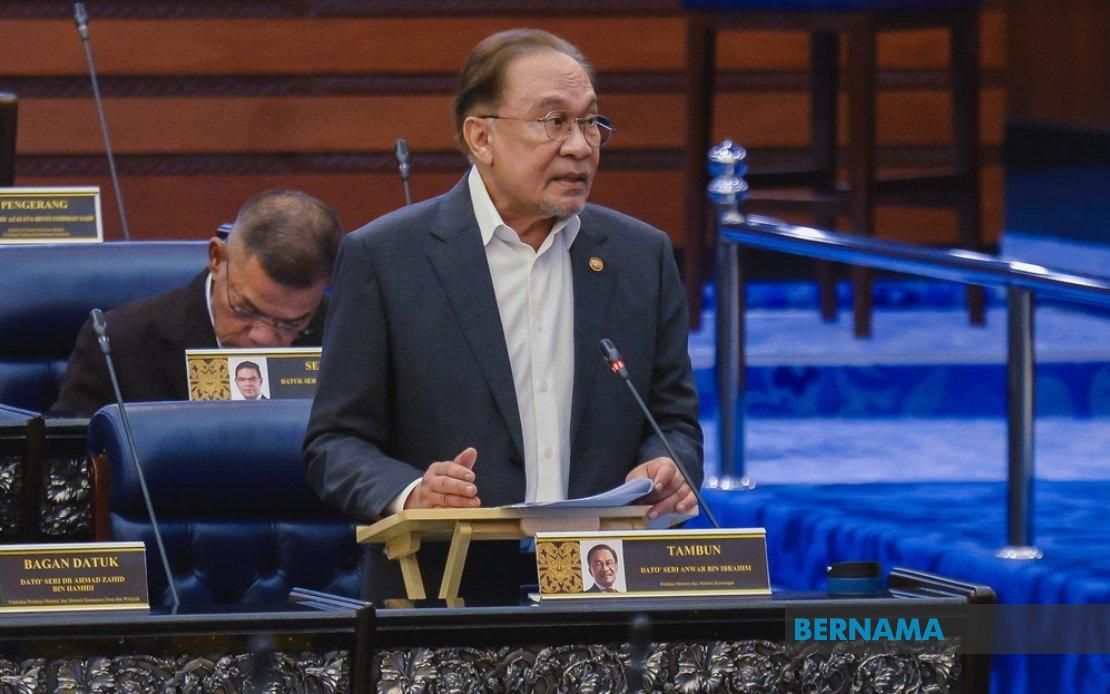 Federal Government Won't Automatically Fund State Project Cost Overruns, Says Anwar