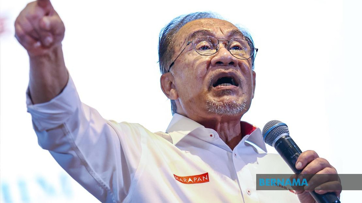 Federal Government Bears Nearly RM1 Billion Annual Felda Debt, PM Anwar Says