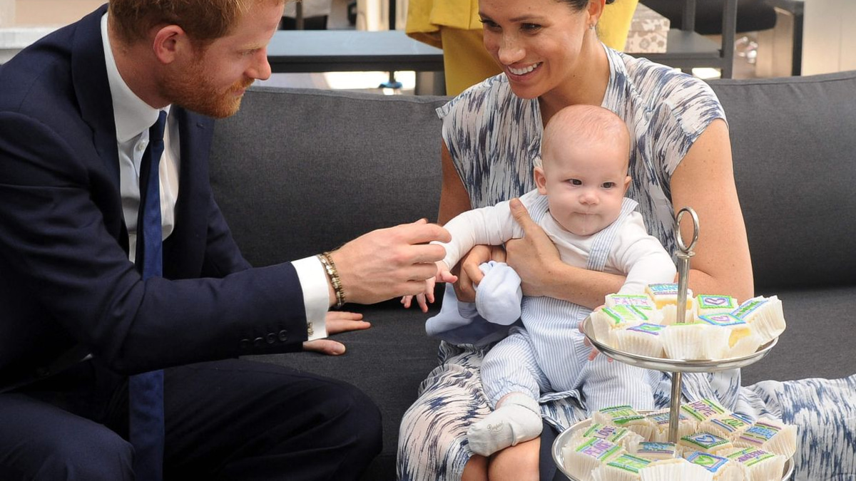 King Charles III welcomes Prince Harry and family to Highgrove House, marking rare reunion after six-year estrangement