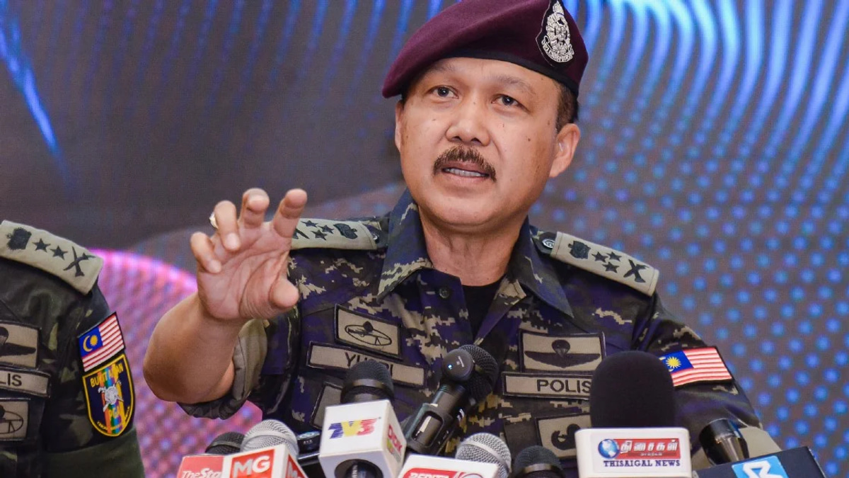 Police seize RM6.19 million worth of frozen pork in Miri warehouse raid