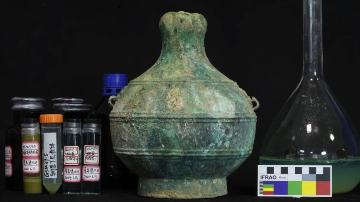 2,300-Year-Old Wine Vessel Unveils Ancient Qin Brewing Techniques at Great Wall Site