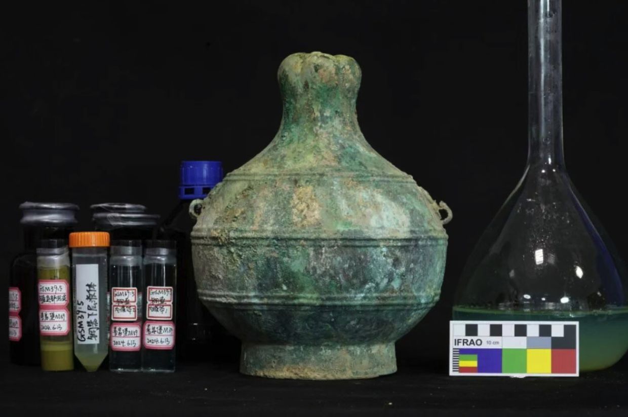 2,300-Year-Old Wine Vessel Unveils Ancient Qin Brewing Techniques at Great Wall Site