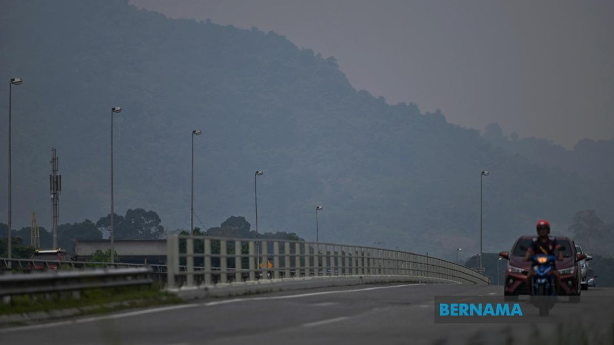 Ten Sarawak Localities Hit by Unhealthy Air as Serian Records Critical Pollution Levels