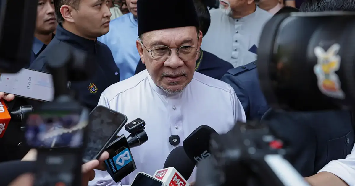 Anwar Vows Continued Effort After Topping Merdeka Center Approval Poll