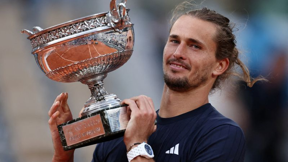 Djokovic Chases Historic 25th Major at U.S. Open as Rivals Fall Away