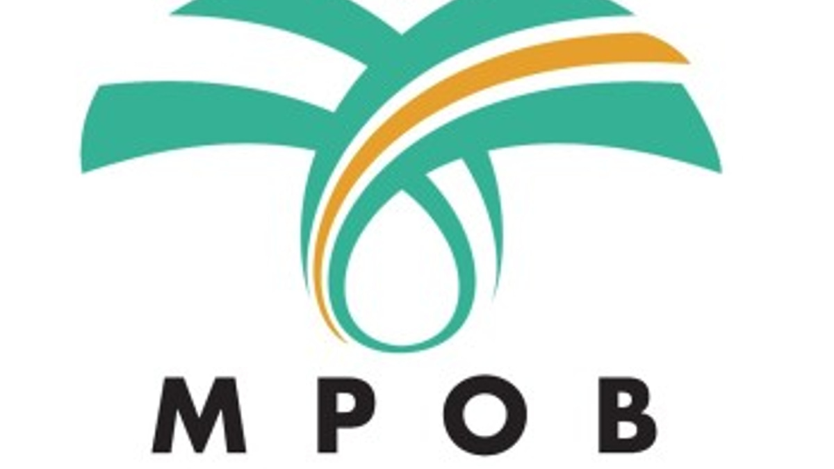 From RM15,000 Grant to RM126,000 Income: How One Johor Farmer Transformed His Oil Palm Plot