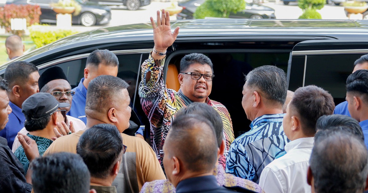 Melaka BN Chief Frames Coalition as Prize in Political Courtship Game