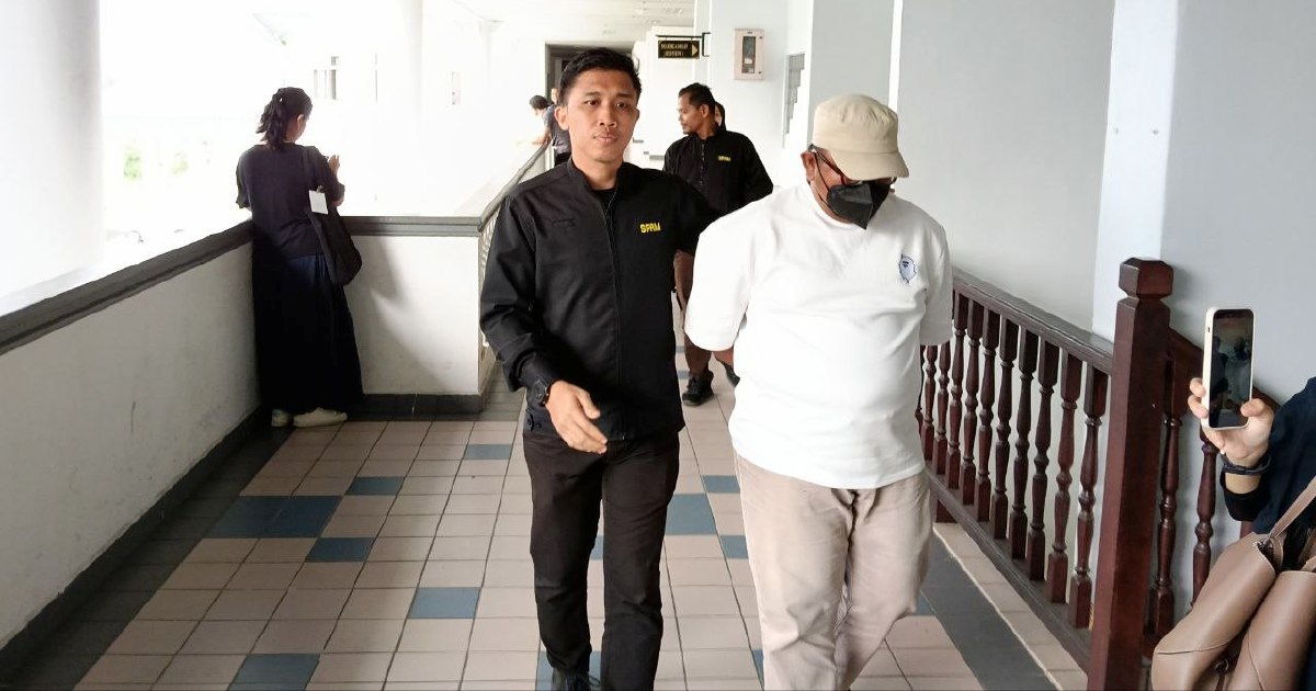 Immigration Officer Faces Bribery Charges Over RM1,950 in Monthly Payments from Restaurant Owner