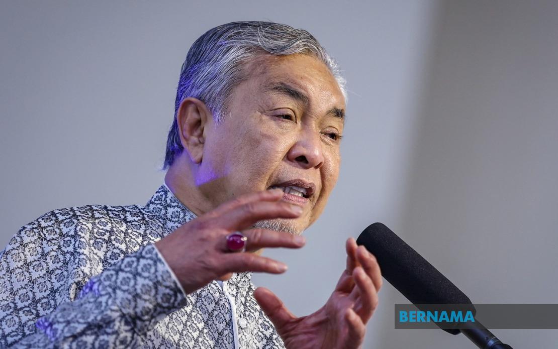 Ahmad Zahid Urges Parties to Focus on Policies, Not Past Grievances in Johor Campaign