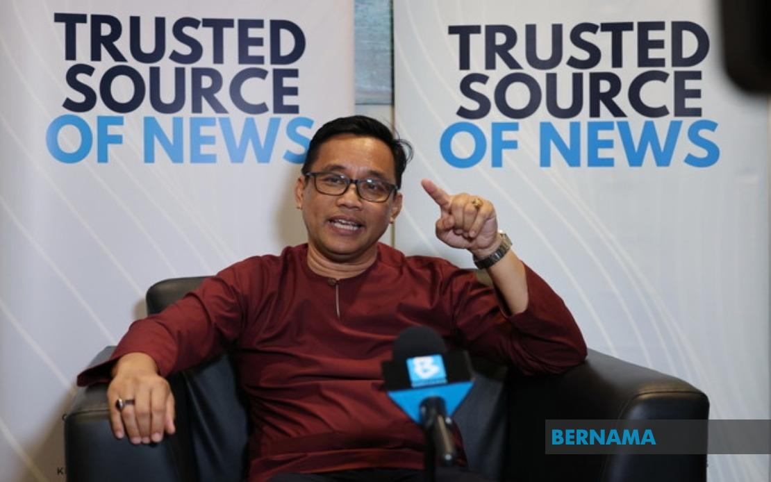 Khuzzan Returns to Semerah Seat, Pledges to Complete Stalled Development Projects