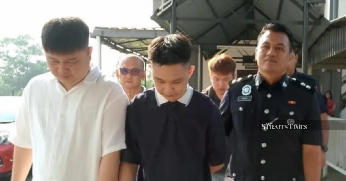 Four accused, including two brothers, deny charges over online gambling operation