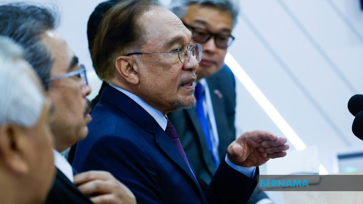 Anwar's Kazan Visit Secures Long-Term Russian Energy Supplies for Malaysia