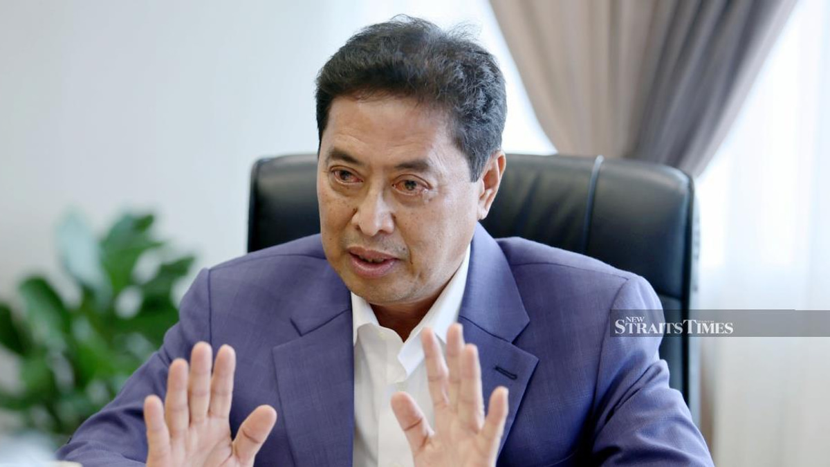 Former MACC Chief Azam Baki Denies Connection to RM178 Million Contract Linked to Brother's Company