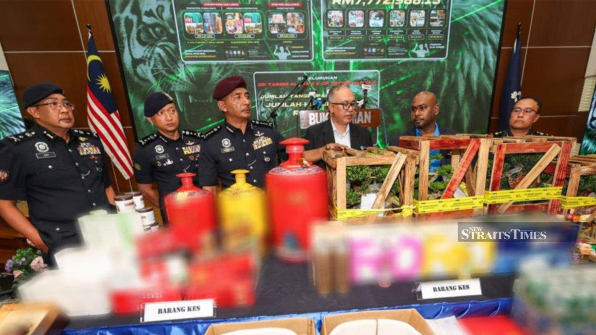 Five arrested as police bust two smuggling rings, recover RM12.8 million in contraband