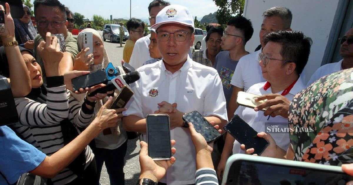 Nga Stands by Resignation Pledge If Najib Avoids Adequate Prison Term