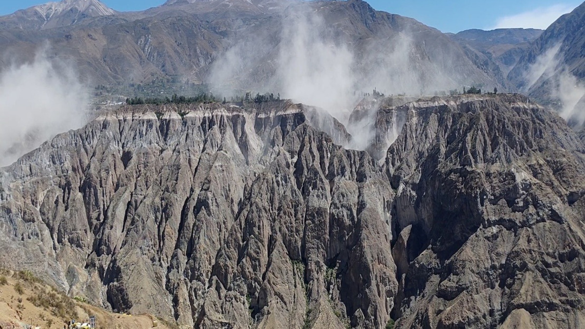 Powerful 6.7 Earthquake Strikes Southern Peru; Authorities on High Alert