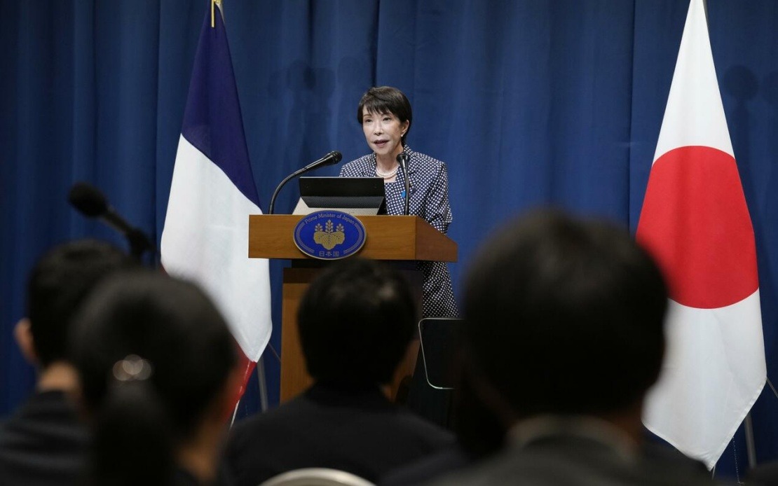 Japan's Takaichi Cabinet Support Falls to Lowest Level Amid Economic Concerns