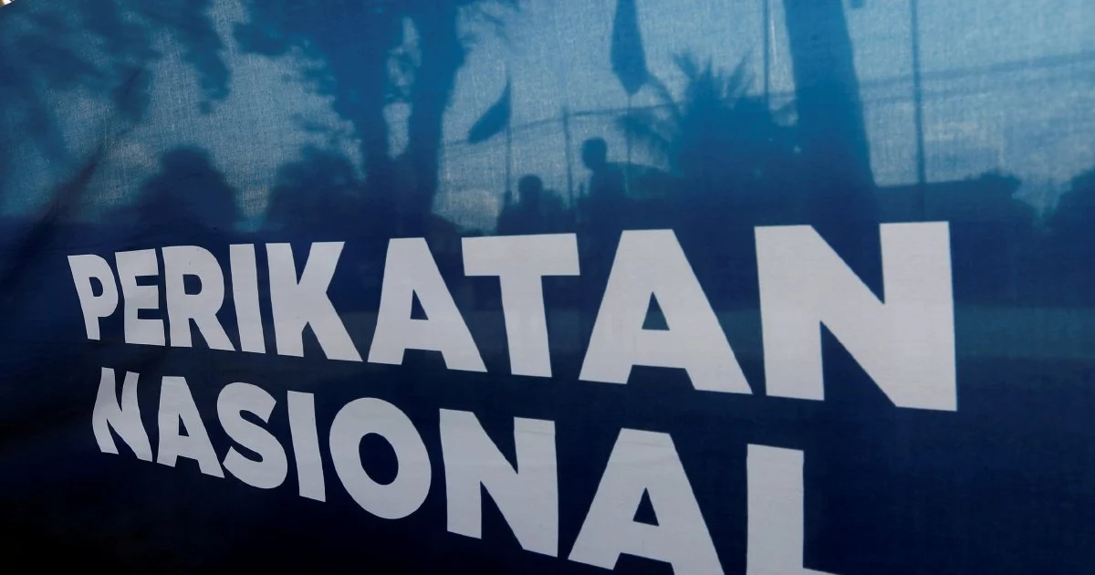Azmin and Radzi Removed from PN Leadership Posts in Coalition Reshuffle