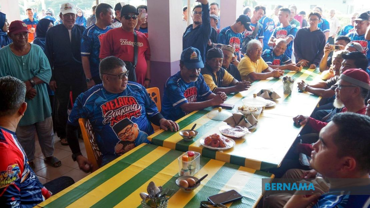 Melaka Rolls Out PERKESO Coverage and Fish Finder Technology for State's Fishermen