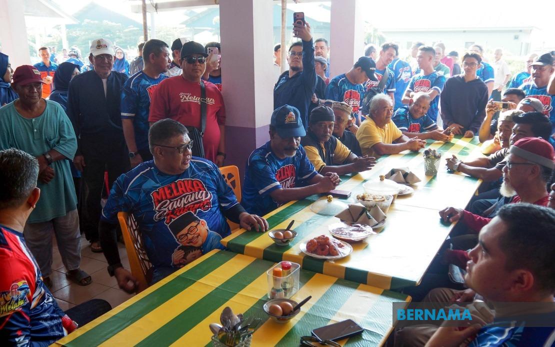 Melaka Rolls Out PERKESO Coverage and Fish Finder Technology for State's Fishermen