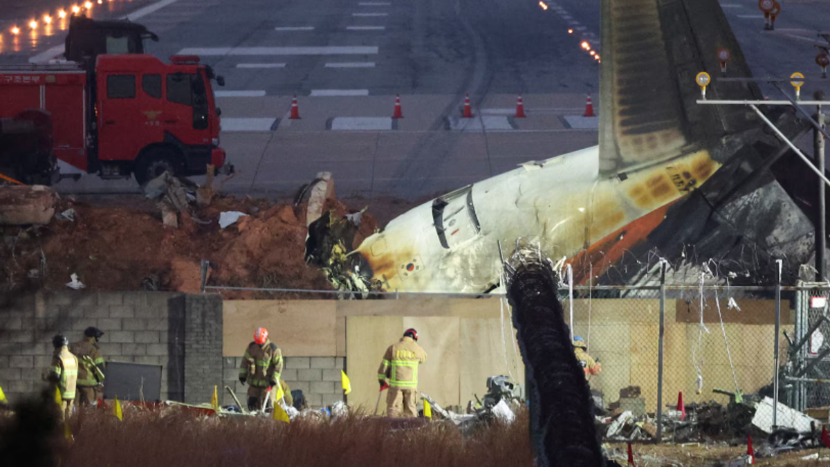 Police Intensify Jeju Air Crash Probe with Fresh Raids on Airport Authority and Transport Ministry