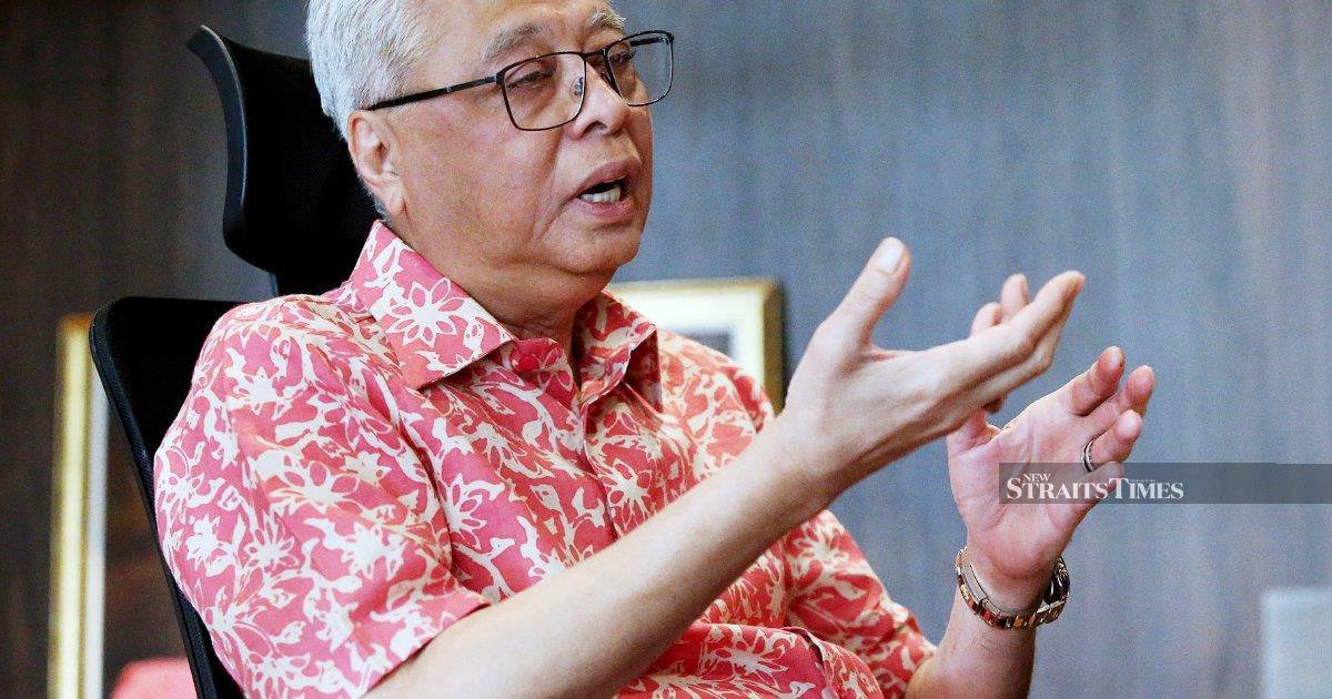 Former PM Ismail Sabri hospitalised at National Heart Institute before court hearing