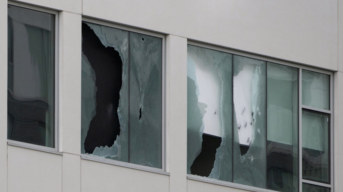 Montreal Police Officer Among Three Killed in Shooting; Incel Links Suspected