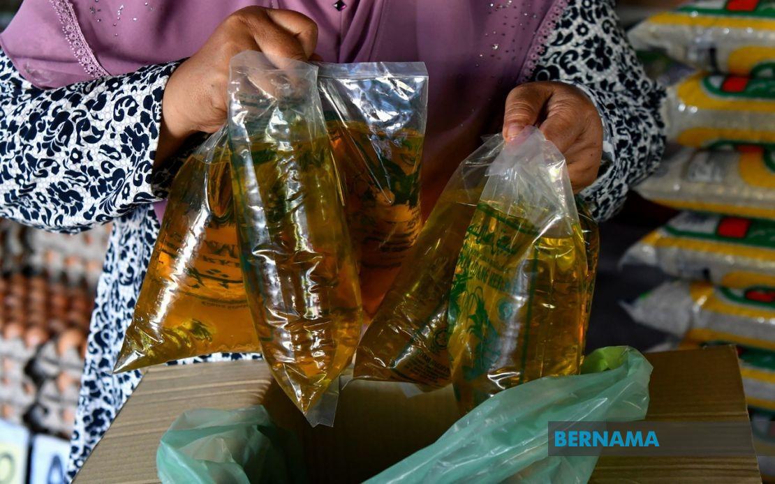 KPDN to Implement PAC Recommendations on Cooking Oil Subsidies and Price Controls