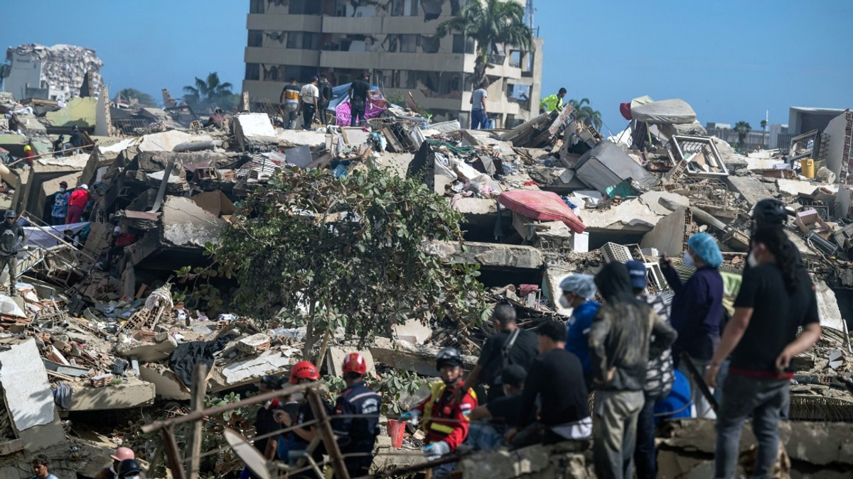 Venezuela Death Toll Reaches 2,295 After Devastating Twin Earthquakes