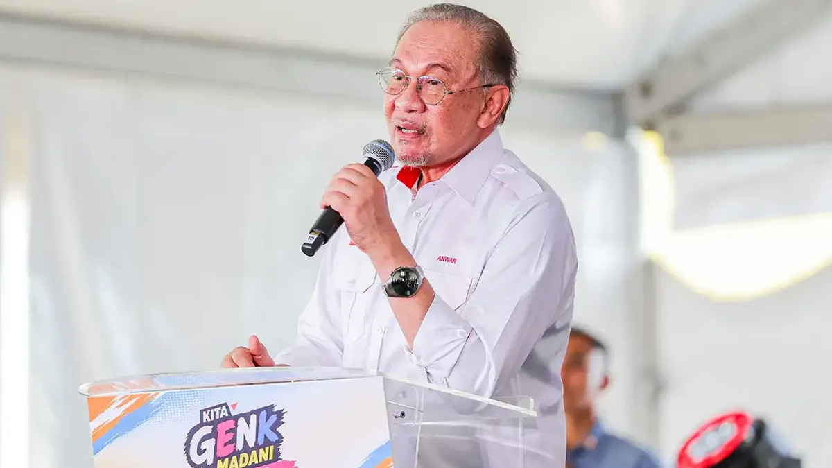 Anwar Dismisses Claims of Undermining Malay Rights, Attributes Criticism to DAP Alliance