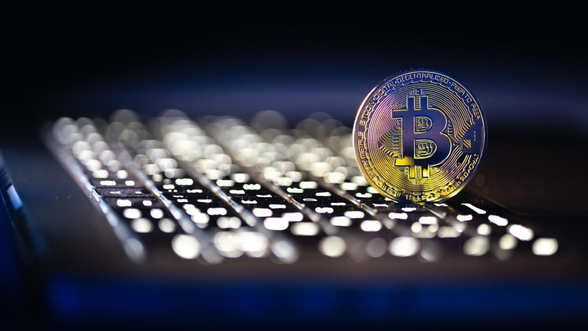 Critical flaw in 'cold' Bitcoin wallets exposes millions as hackers drain cryptocurrency