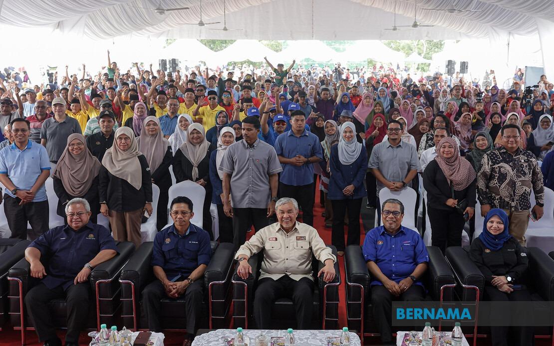 Ahmad Zahid Says New Political Alliances Essential for Stability as Malaysia Enters Fluid Electoral Phase