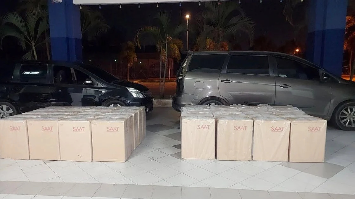 Kelantan Police Seize RM813,000 in Smuggled Cigarettes After Highway Pursuit