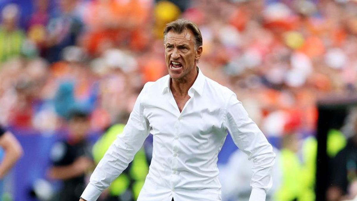 Renard departs Tunisia role after World Cup group-stage collapse