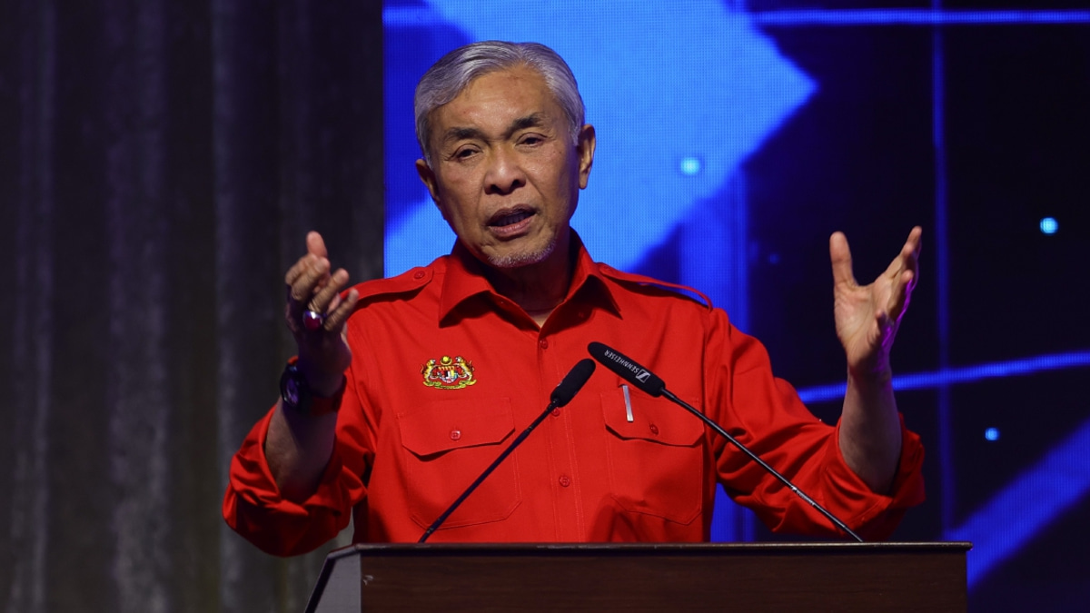 BN Ministers Serve at PM's Discretion, Says Zahid
