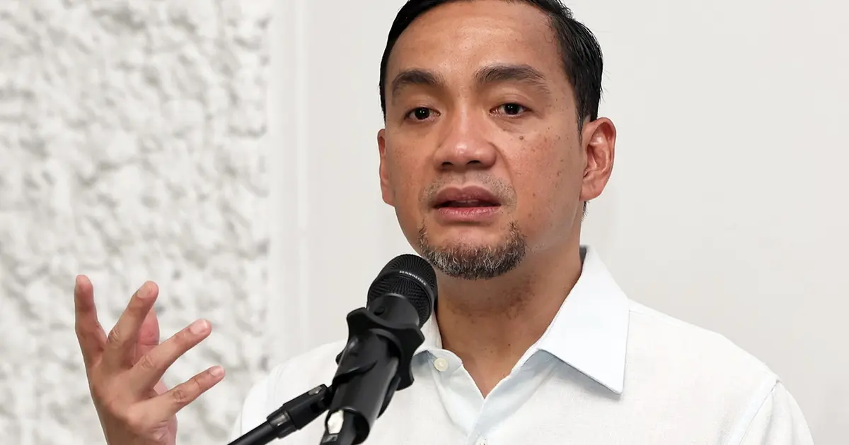 Johor Leader Advised to Rely on Performance, Not Royal Backing, in Facing Critics