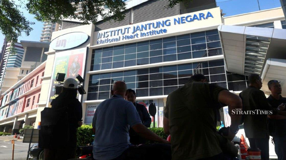 Ismail Sabri to Undergo Pacemaker Implant at National Heart Institute